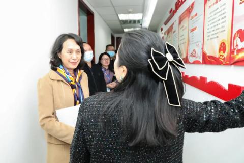 罗湖区人大常委副主任谭会茹一行莅临金海岸娱乐调研