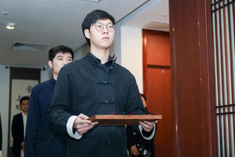 罗湖区人大常委副主任谭会茹一行莅临金海岸娱乐调研
