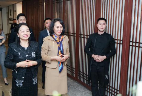罗湖区人大常委副主任谭会茹一行莅临金海岸娱乐调研