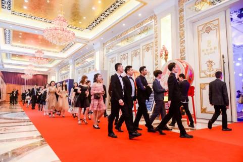 新目标 新辉煌丨金海岸娱乐2019年会盛典完美落幕！